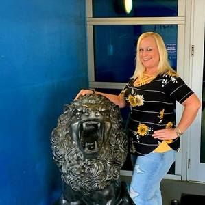 Meet your Posher, Tina